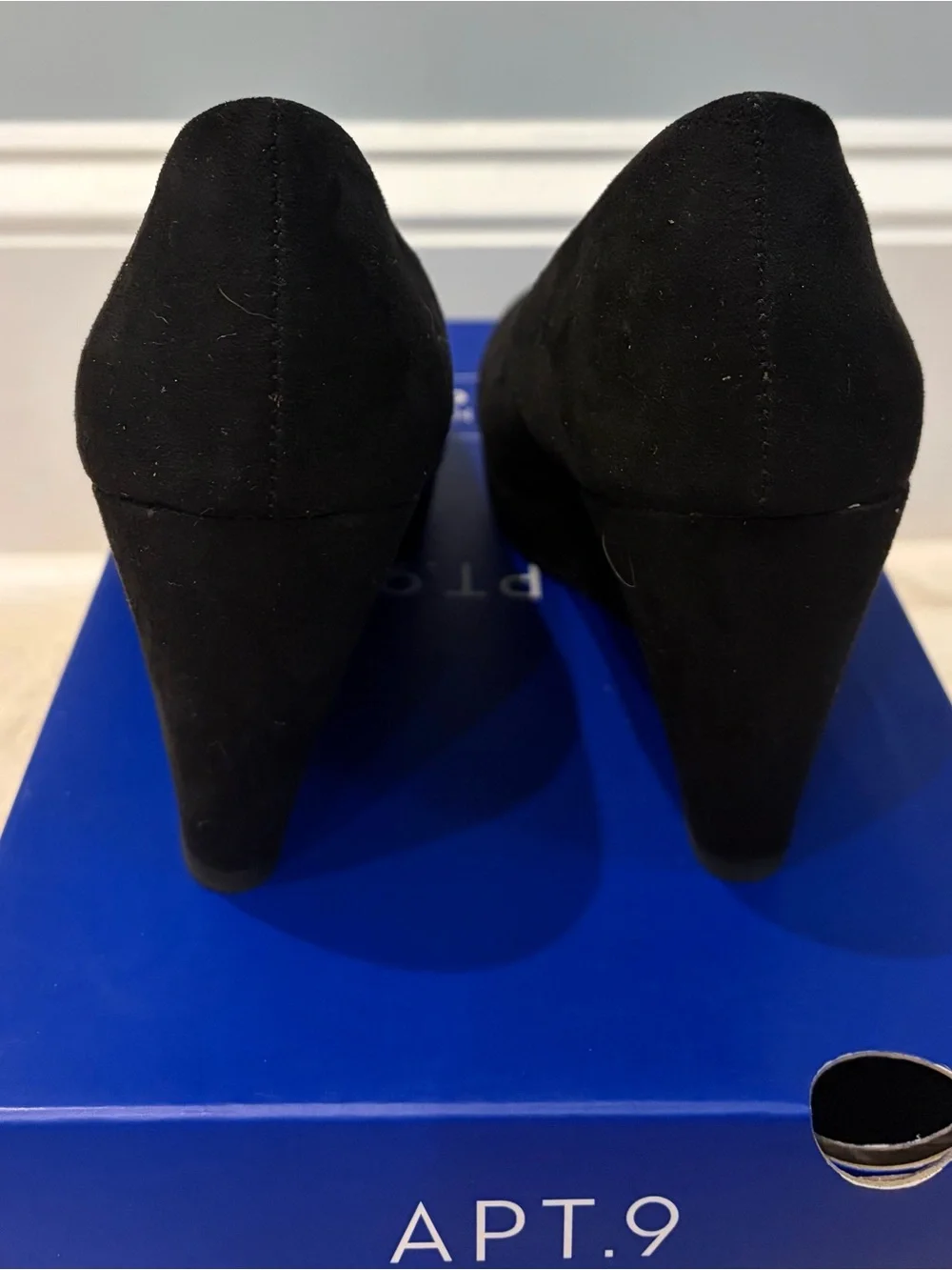 Apt. 9 Women's Black Suede Platform Pumps - Classic Comfort